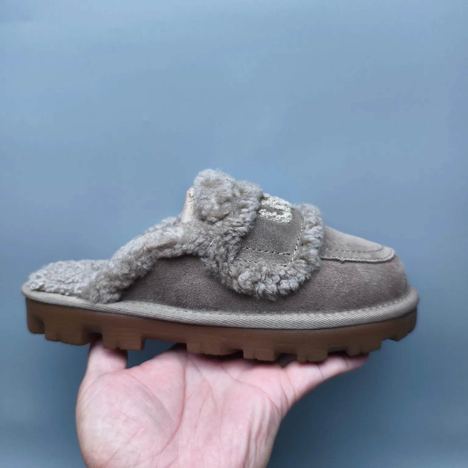 💰440 UGG sheepskin all-in-one snow boots 1206 curly large LOGO casual fur mop Color: maroon sand antelope brown Size: 35-40